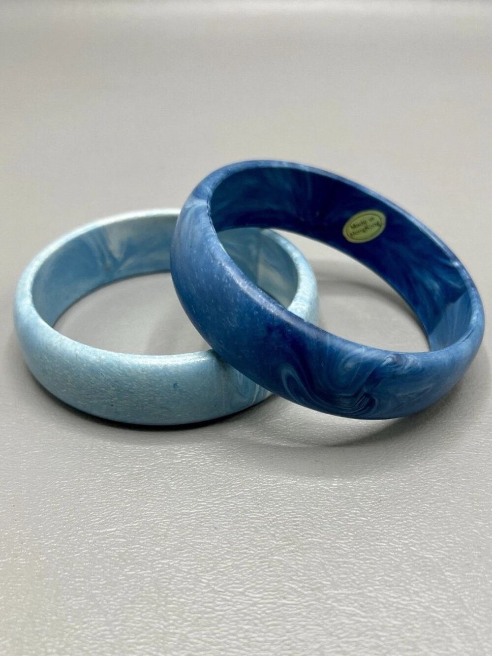 Vintage Blue Marbled Acrylic Bangle Bracelets Set Of 2 Hong Kong Retro Mod Size
